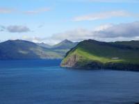 Sonnenschein an der Dalsnipa Landzunge_Insel Streymoy